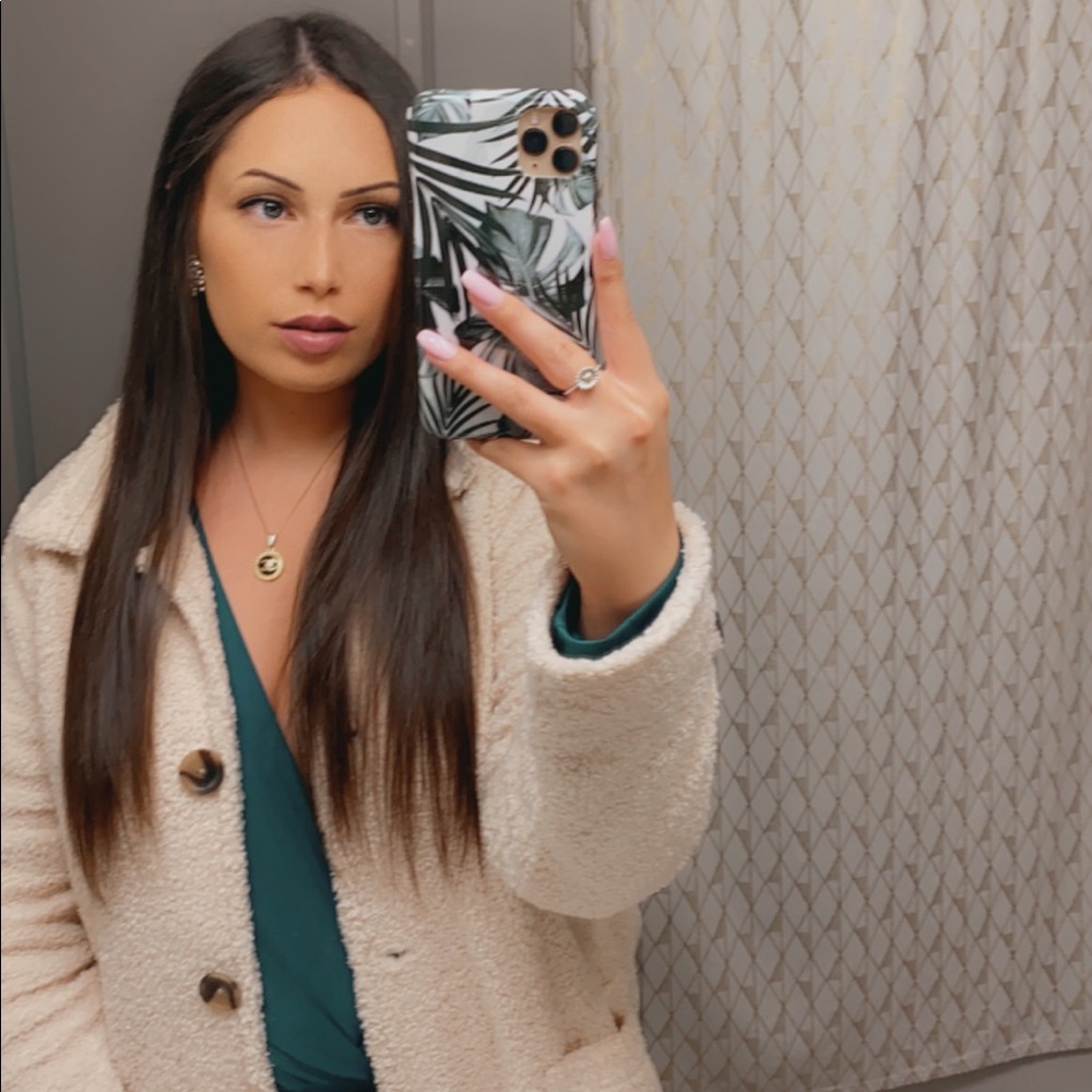 Meet your Posher, Madi